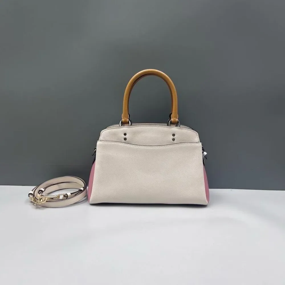 Coach Women Pre-Loved Bag Very Good Condition
